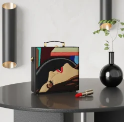 Non-Strapped|7-Inch<Olympia Le-Tan Bedroom Face