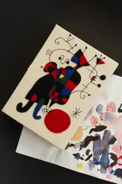 Strapped|Book Clutch<Olympia Le-Tan Figures and Dog (Strapped)