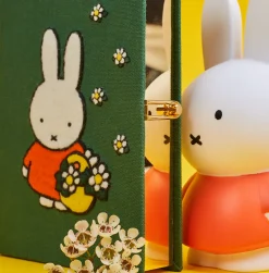 Non-Strapped|Book Clutch<Olympia Le-Tan Miffy – Flowers